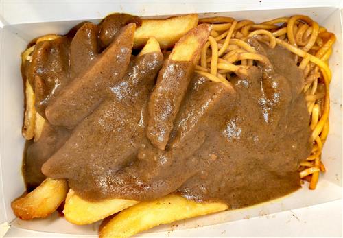 KD26__Stir Fried Plain Soba Noodles, Chips & a choice of sauce